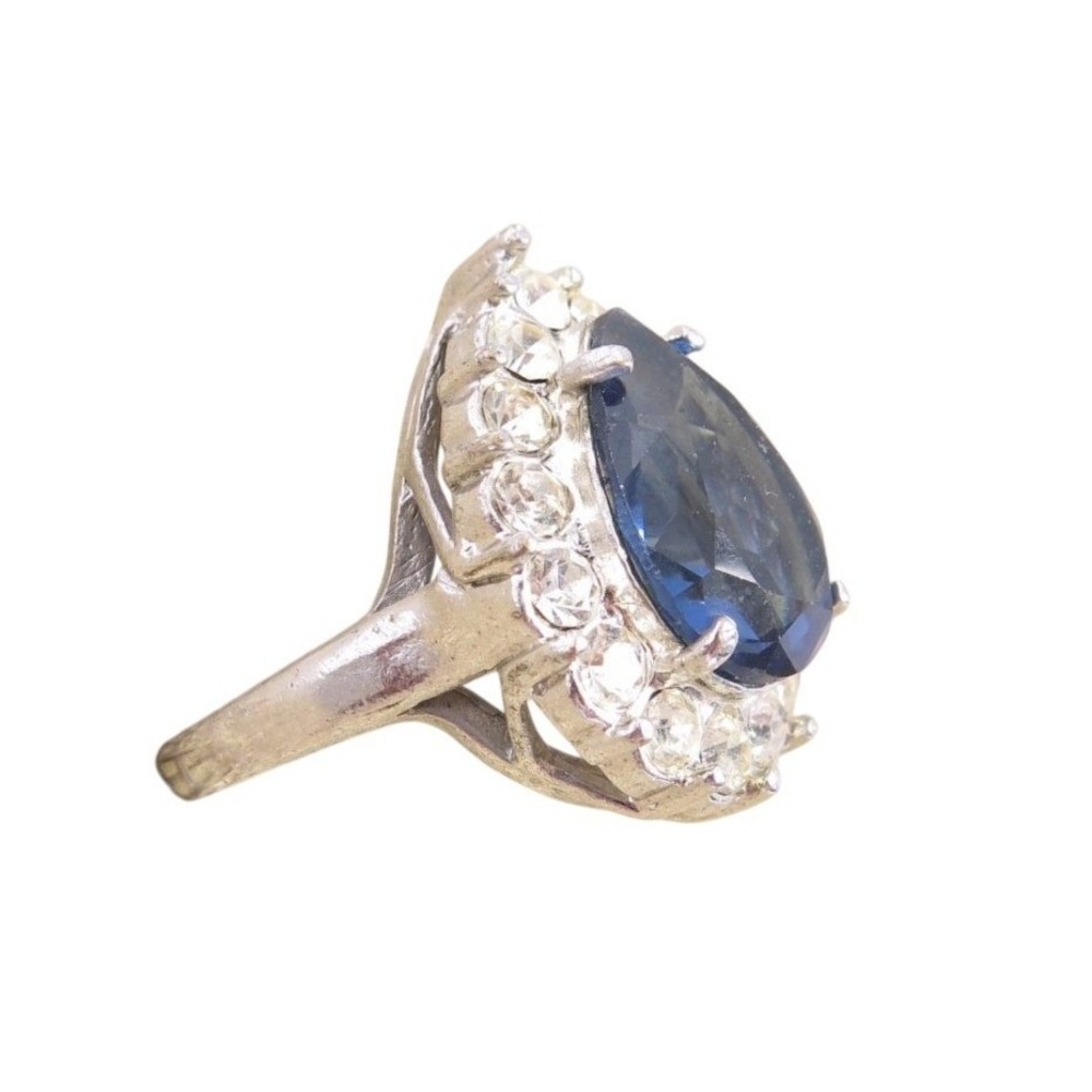 Brilliant Pear Sapphire Rhinestone Silver Toned Ring sz 8.25